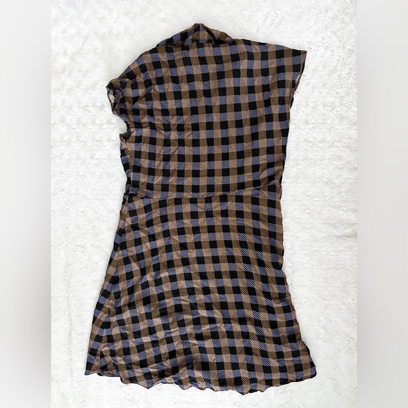 NWT- URBAN OUTFITTERS UO Nancy Short Sleeve Shirt Dress in Plaid - Picture 6 of 15
